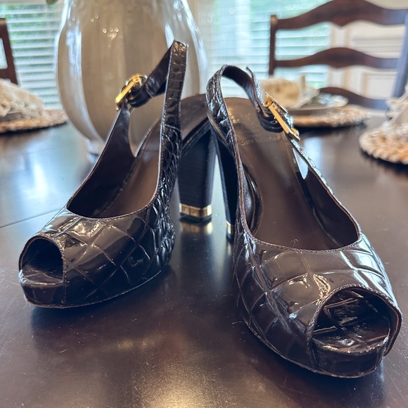 Tory Burch Brown Embossed Leather Peep Toe Slingback Heel - sz 7 - Lightly Worn - Picture 1 of 7